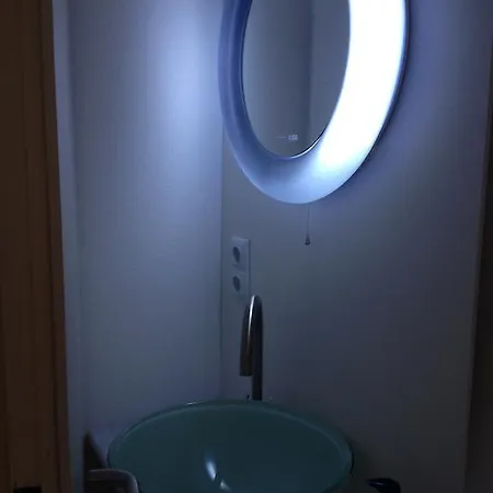Hotell Business One