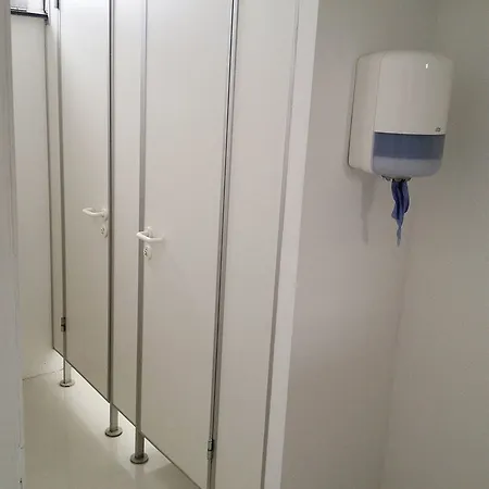 Business One Hotel